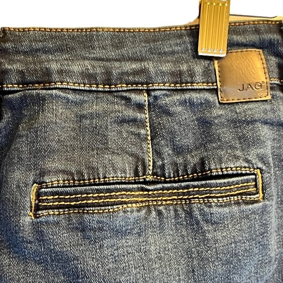 Jag Women's Jean Skirt Size 14 Blue Dark Wash - Picture 8 of 14